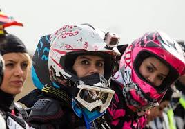 مسابقات کشوری موتورکراس زنان در تهران برگزار شد