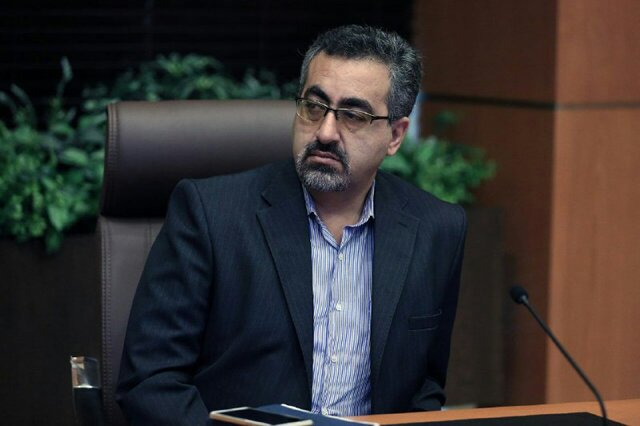 عرضه داروی ضد کرونا در داروخانه های منتخبِ تهران عرضه داروی ضد کرونا در داروخانه های منتخبِ تهران