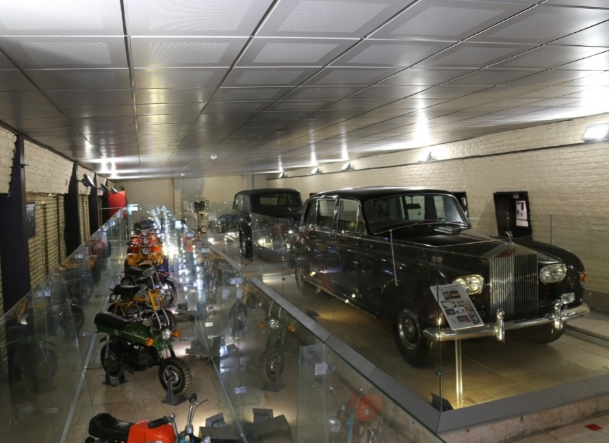 تعطیلی موزه خودروهای اختصاصی کاخ نیاوران