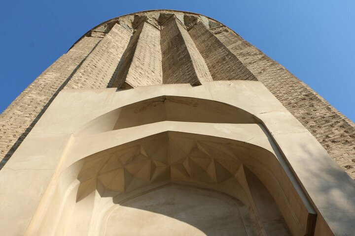 برج مقبره «علاءالدوله» ورامین