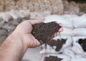 کشف ۶ تن چای خشک قاچاق در پاکدشت