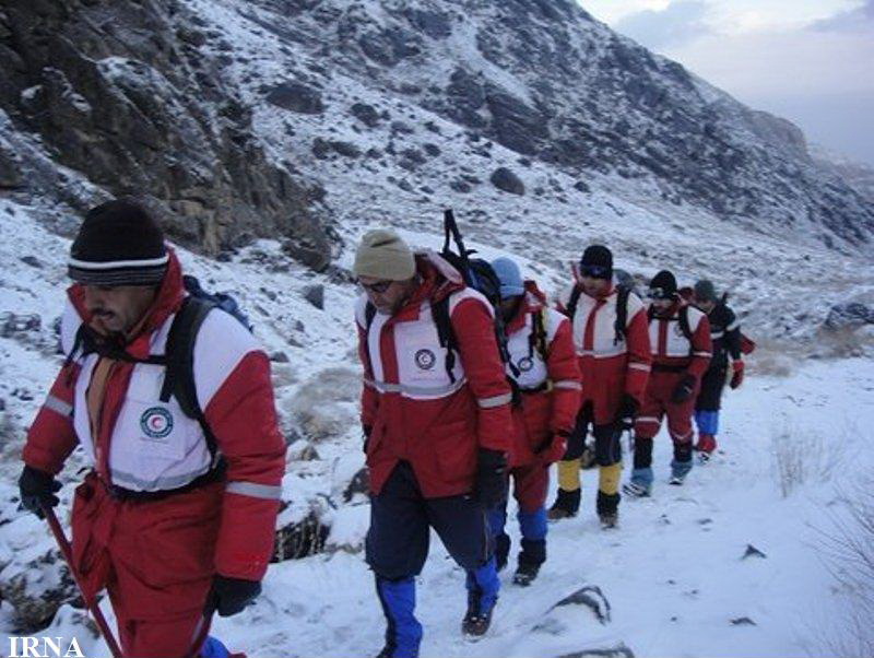 نجات 3 کوهنورد در ارتفاعات رودبارقصران