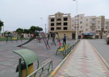 بازسازی وسایل ورزشی پارک های شهر حسن آباد فشافویه