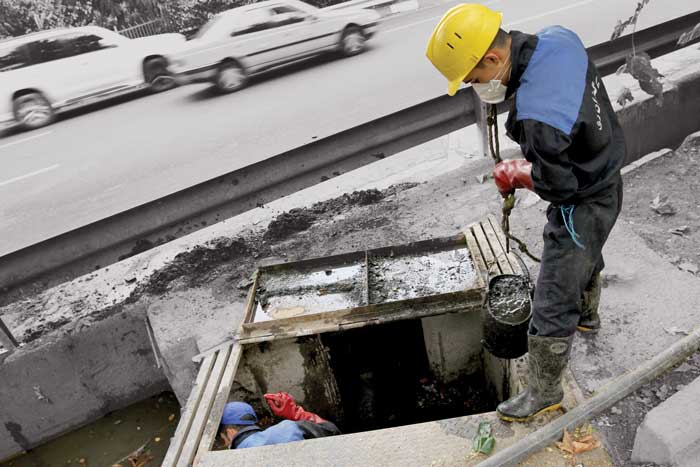شکارچیان زباله‌های زیرزمینی در تهران