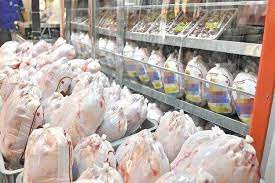 توزیع روزانه ۱۰ تُن مرغ منجمد در شهر قدس