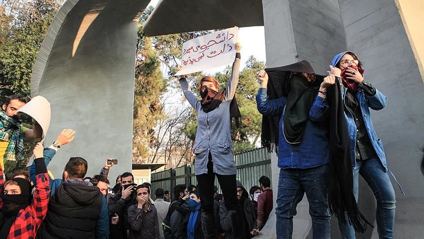 گزارشی از تجمعات پراکنده در شهر تهران