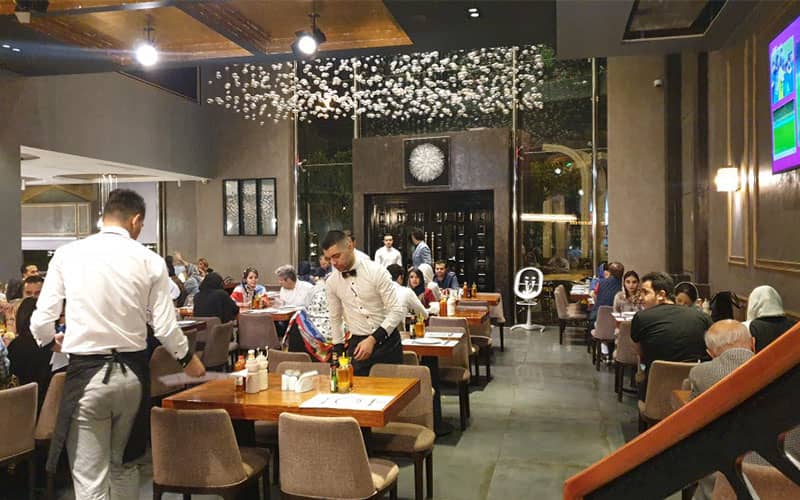 کاهش فروش رستوران ها در تهران