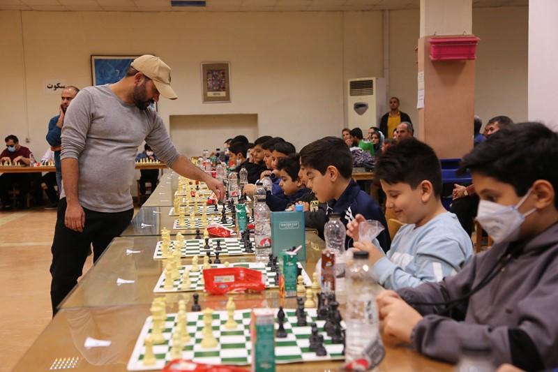 برگزاری مسابقه شطرنج گروهی در فرهنگسرای بهمن