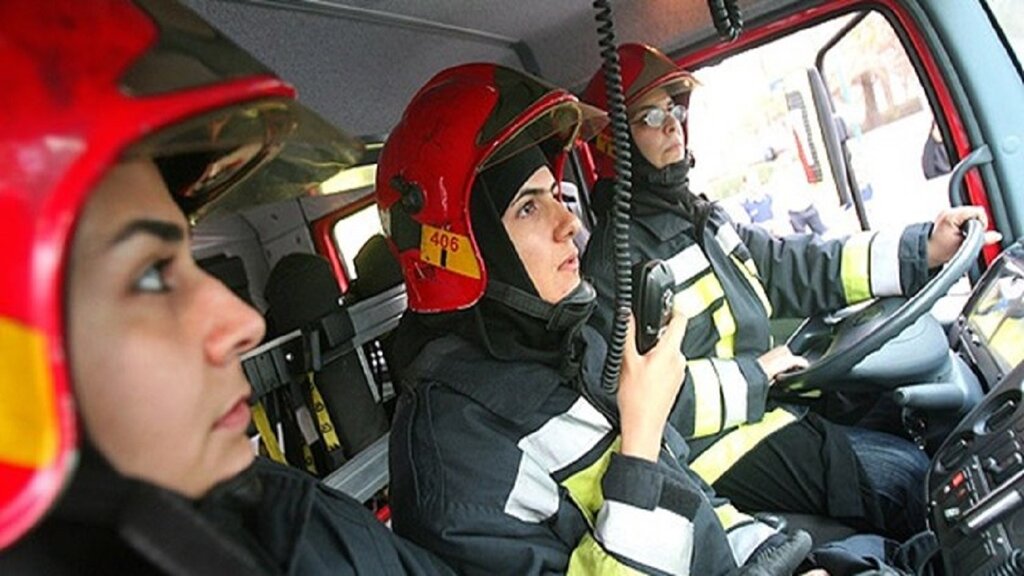 افتتاح نخستین ایستگاه آتش نشانی زنان در تهران