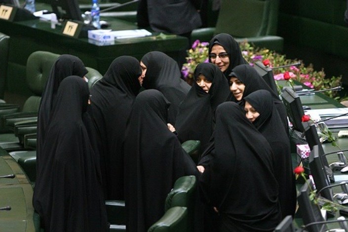 فعالیت مجلس دوازدهم با ۱۴ منتخب زن