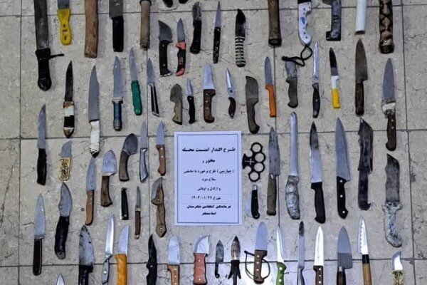 کشف ۱۶۰ سلاح سرد در اسلامشهر