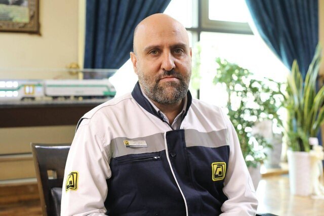 دستفروشان مترو شناسنامه دار شدند