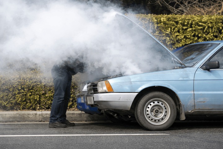 راهنمای کامل مدیریت خرابی خودرو در خیابان های شلوغ